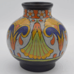 Vase, decor 'Lotus', Zuid-Holland, Gouda